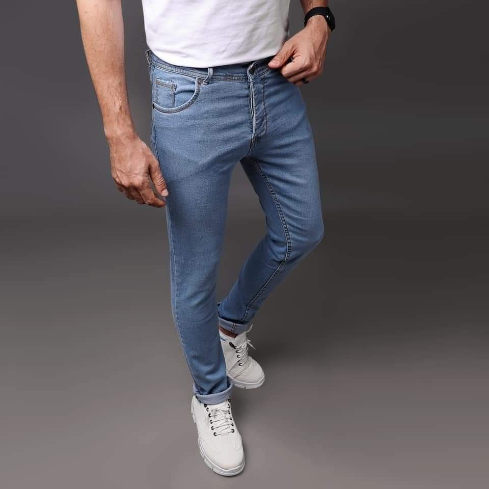 Basic Slim Fit Jeans - Image 2
