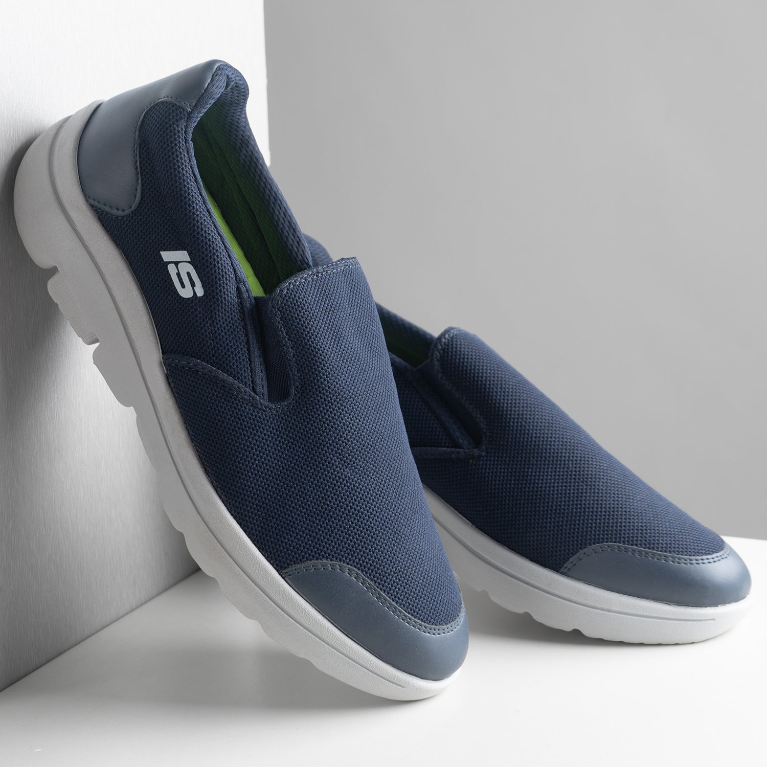 Sk-Slip-IS: GO WALK Arch Fit